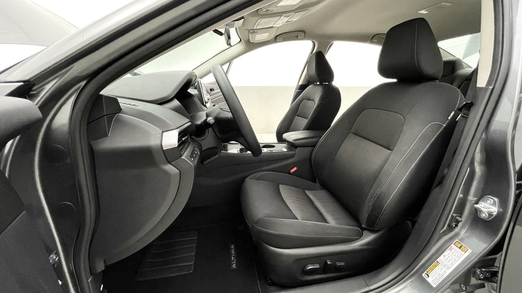 Nissan Altima S 2024