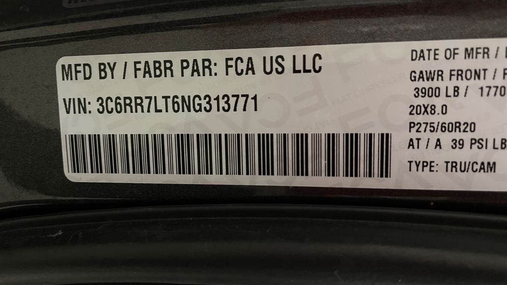 Ram 1500 Classic SLT 2022