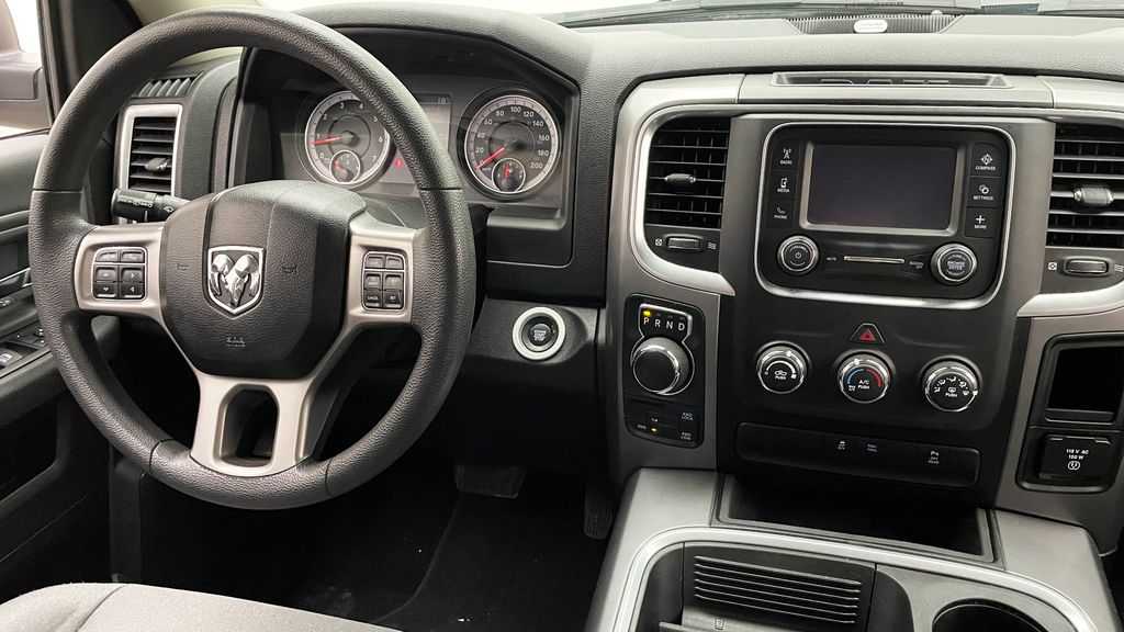 Ram 1500 Classic SLT 2022