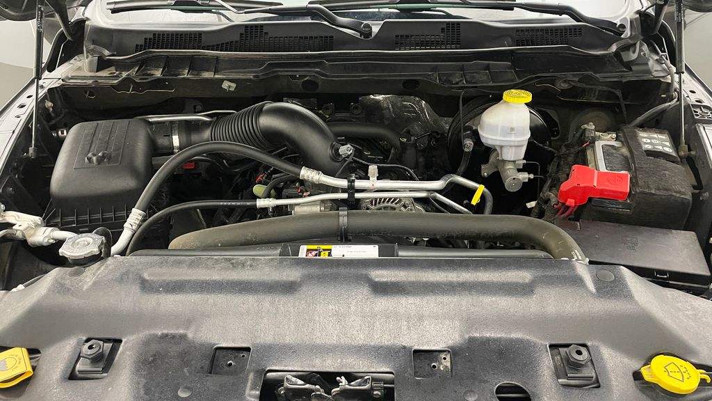 Ram 1500 Classic SLT 2022