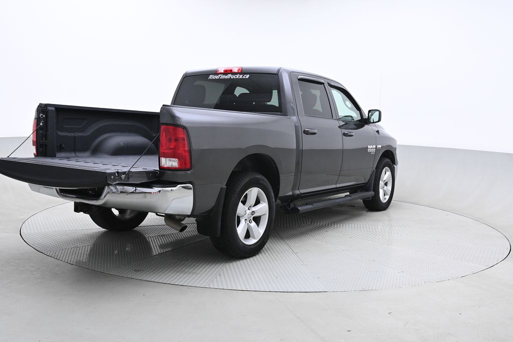 Ram 1500 Classic SLT 2022