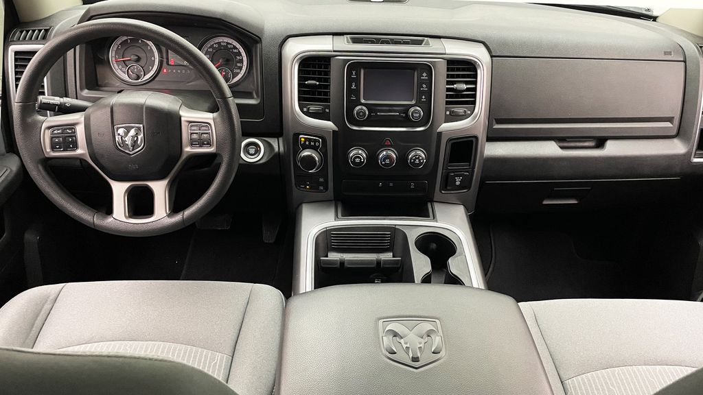 Ram 1500 Classic SLT 2022