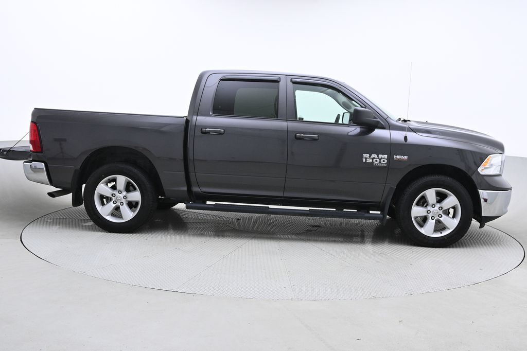 Ram 1500 Classic SLT 2022