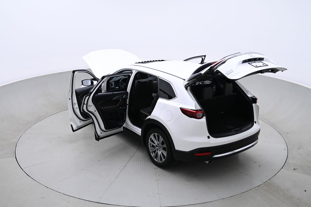 Mazda CX-9 Signature 2022