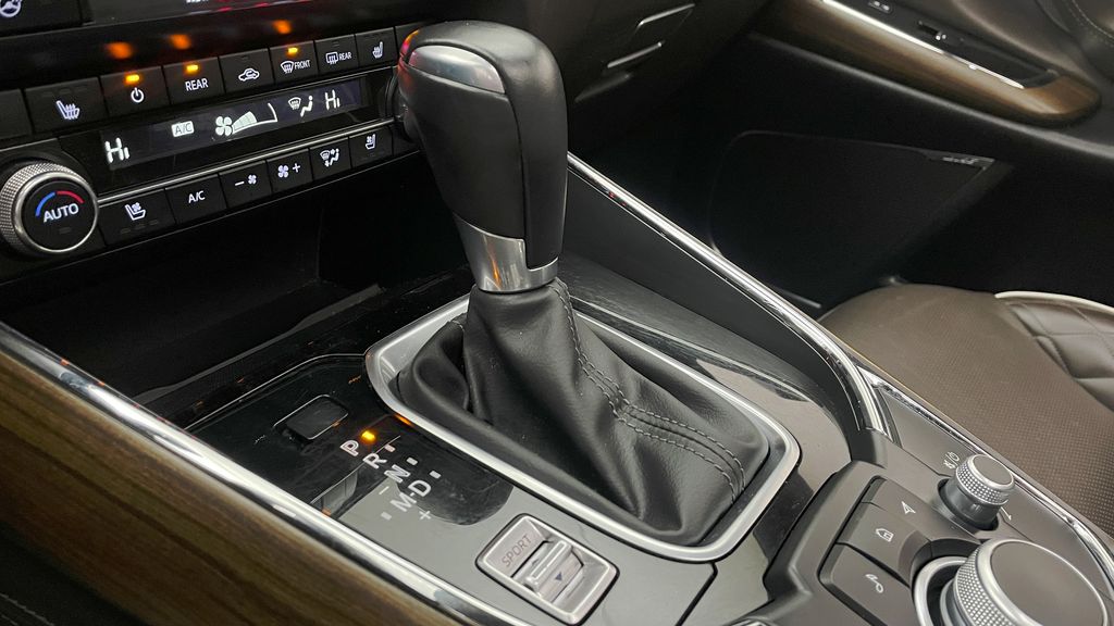 Mazda CX-9 Signature 2022