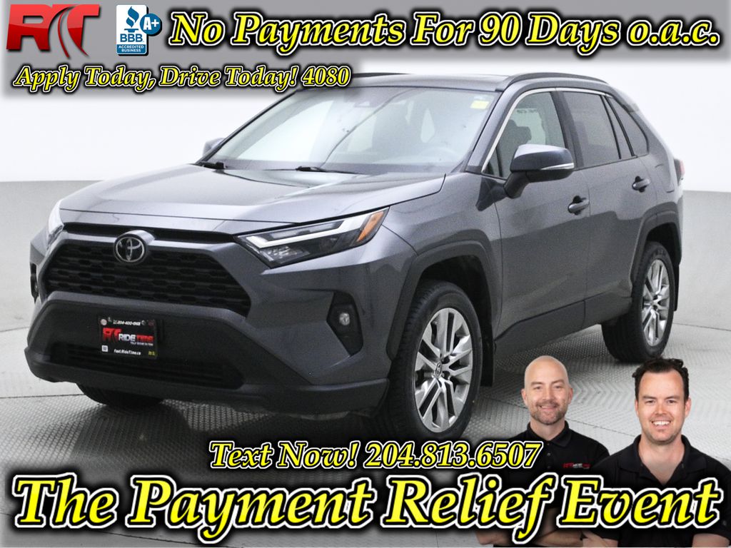 Toyota RAV4 XLE 2022