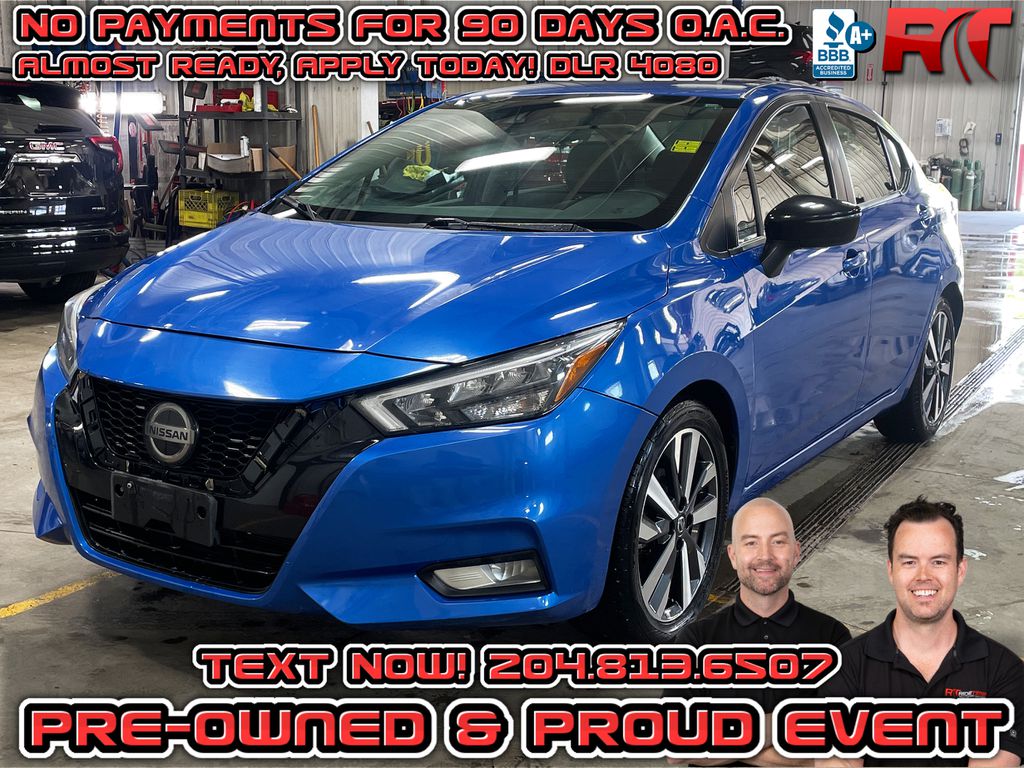 Nissan Versa SR 2021