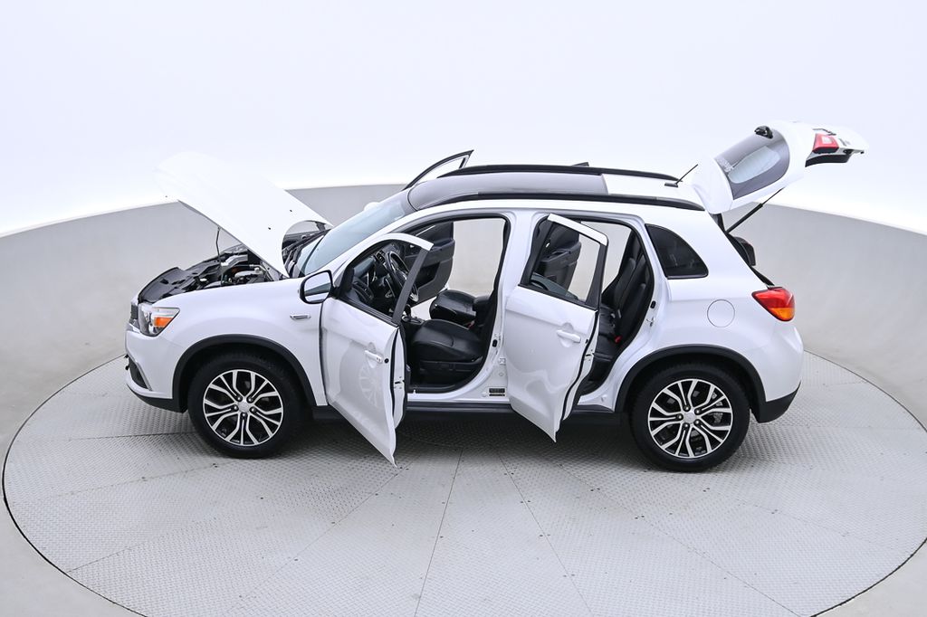 Mitsubishi RVR GT 2016