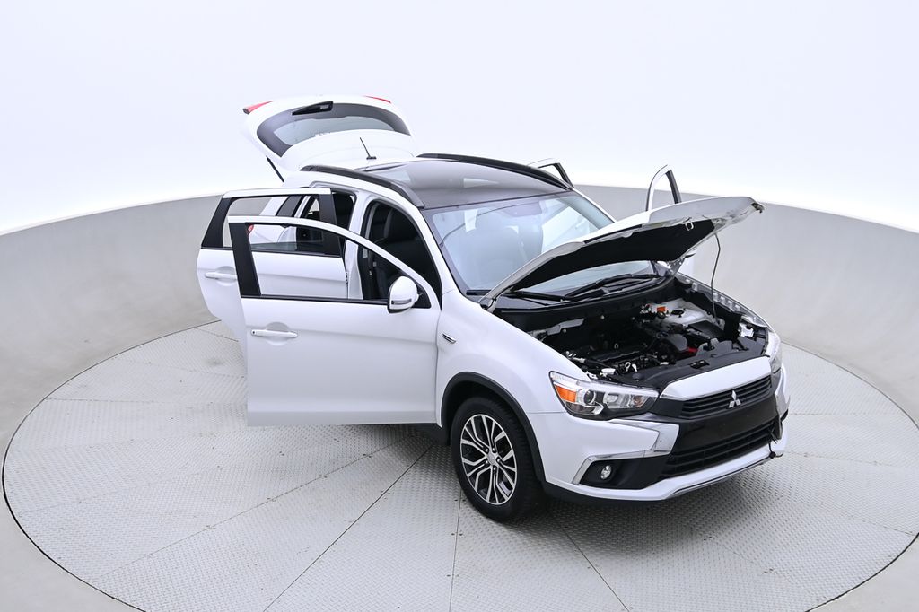 Mitsubishi RVR GT 2016