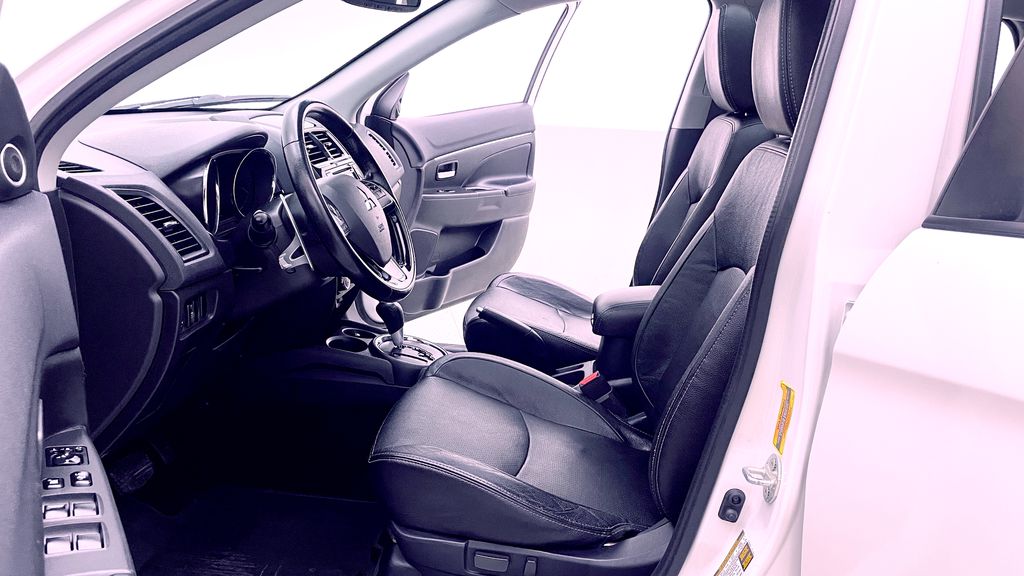 Mitsubishi RVR GT 2016