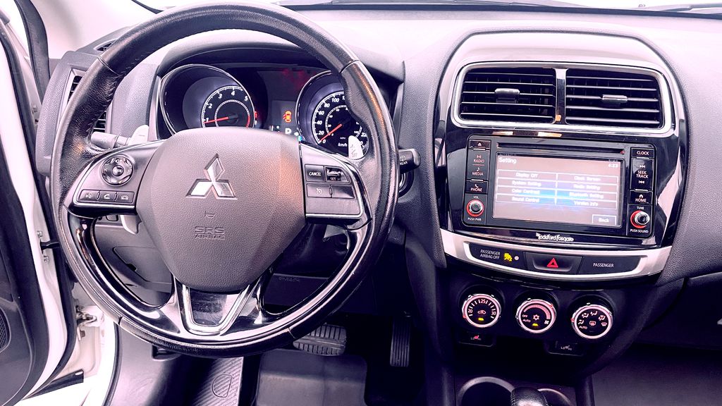 Mitsubishi RVR GT 2016