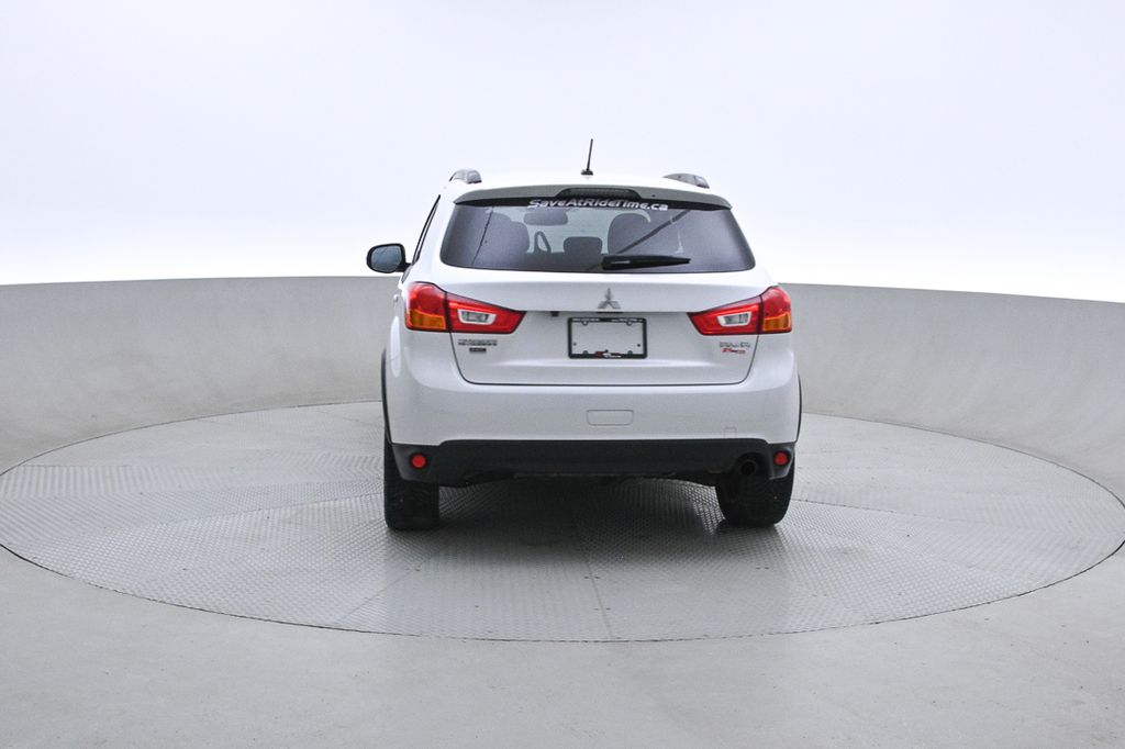 Mitsubishi RVR GT 2016