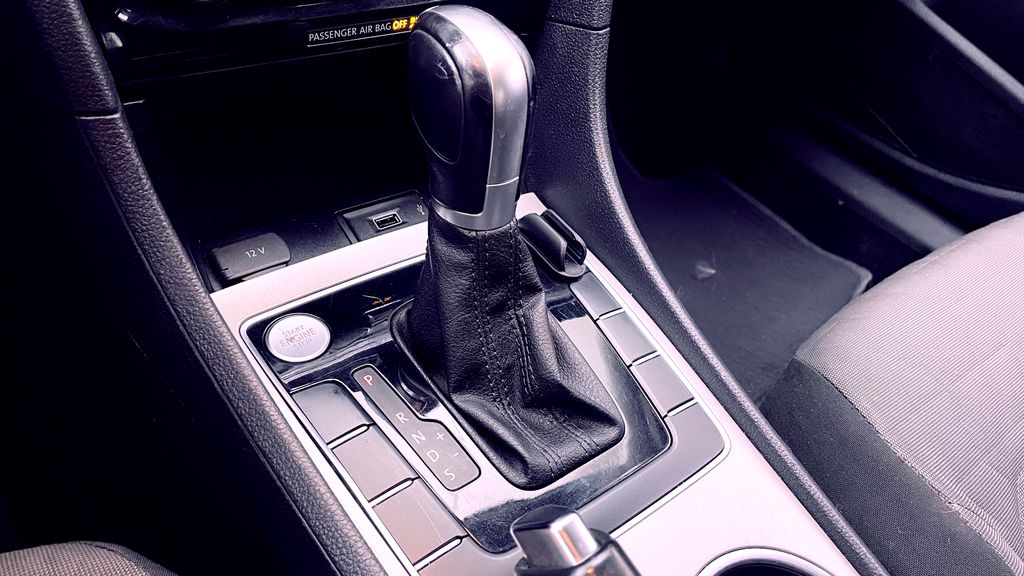 Volkswagen Passat Comfortline 2020