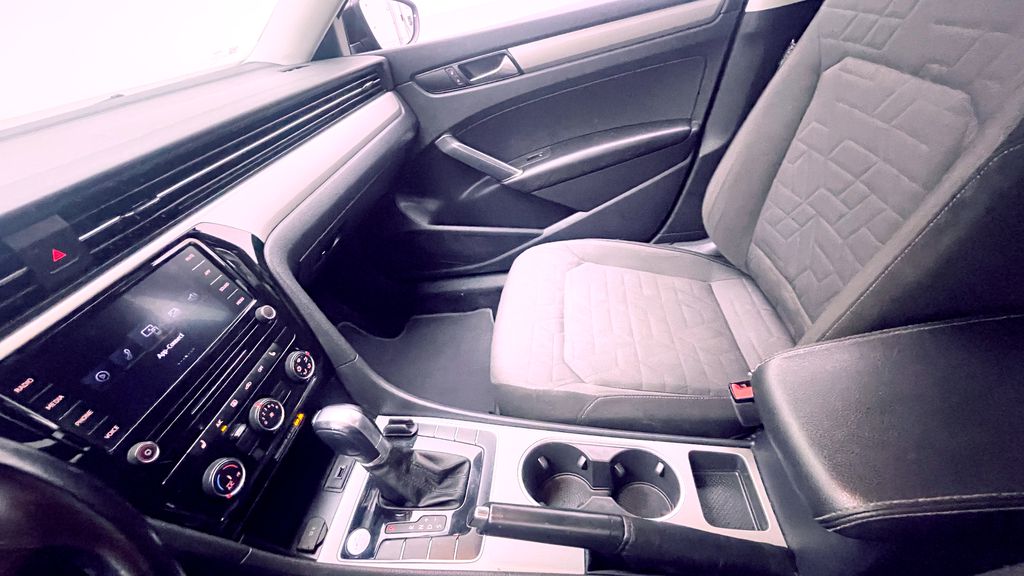Volkswagen Passat Comfortline 2020