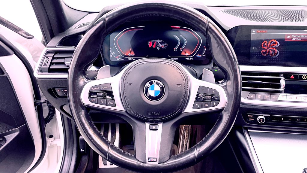 BMW 3 Series 330i xDrive 2021