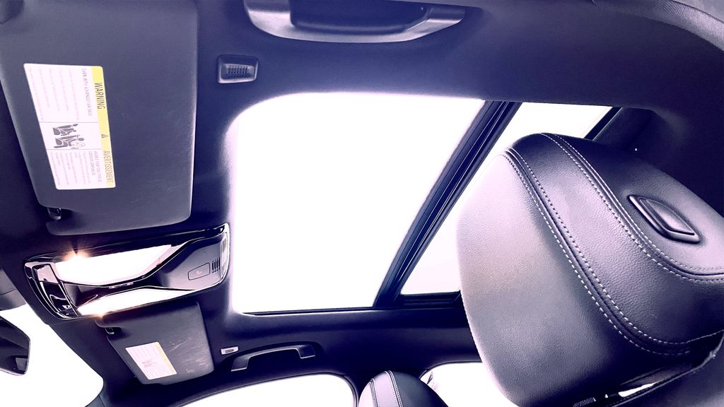 BMW 3 Series 330i xDrive 2021