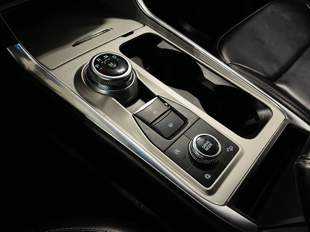 Ford Explorer XLT 2021