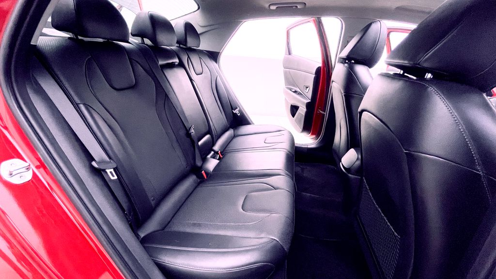 Hyundai Elantra Ultimate 2021