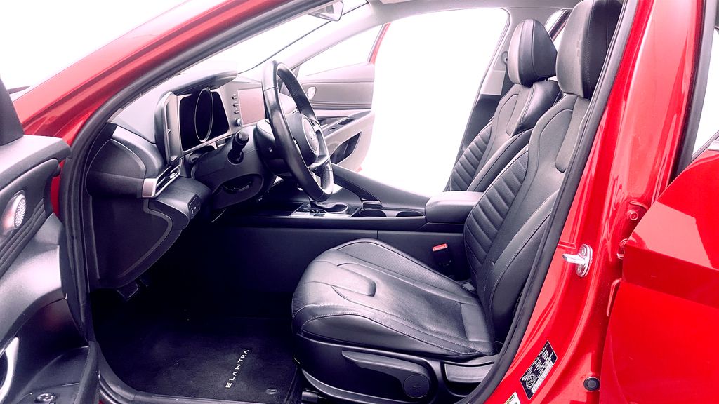 Hyundai Elantra Ultimate 2021
