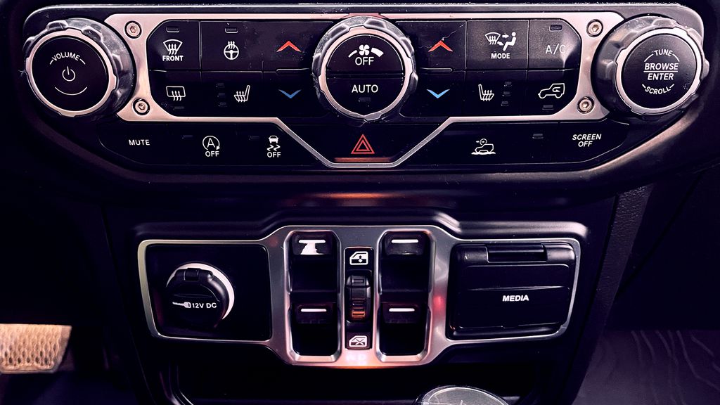 Jeep Wrangler Unlimited Altitude 2021
