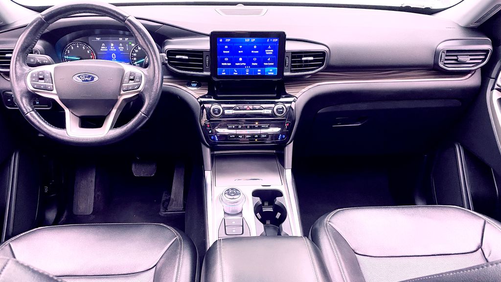 Ford Explorer Limited 2022