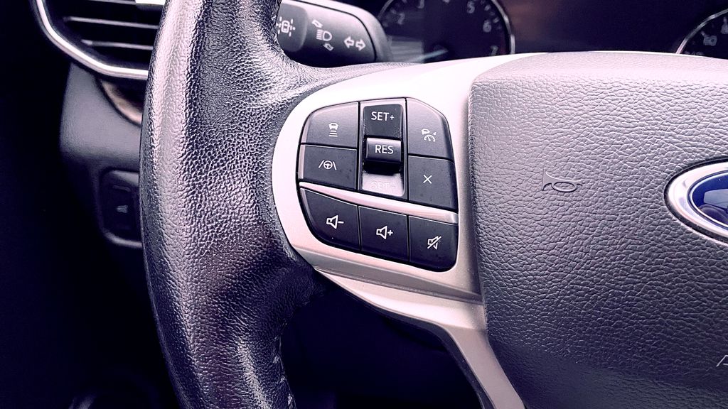 Ford Explorer Limited 2022