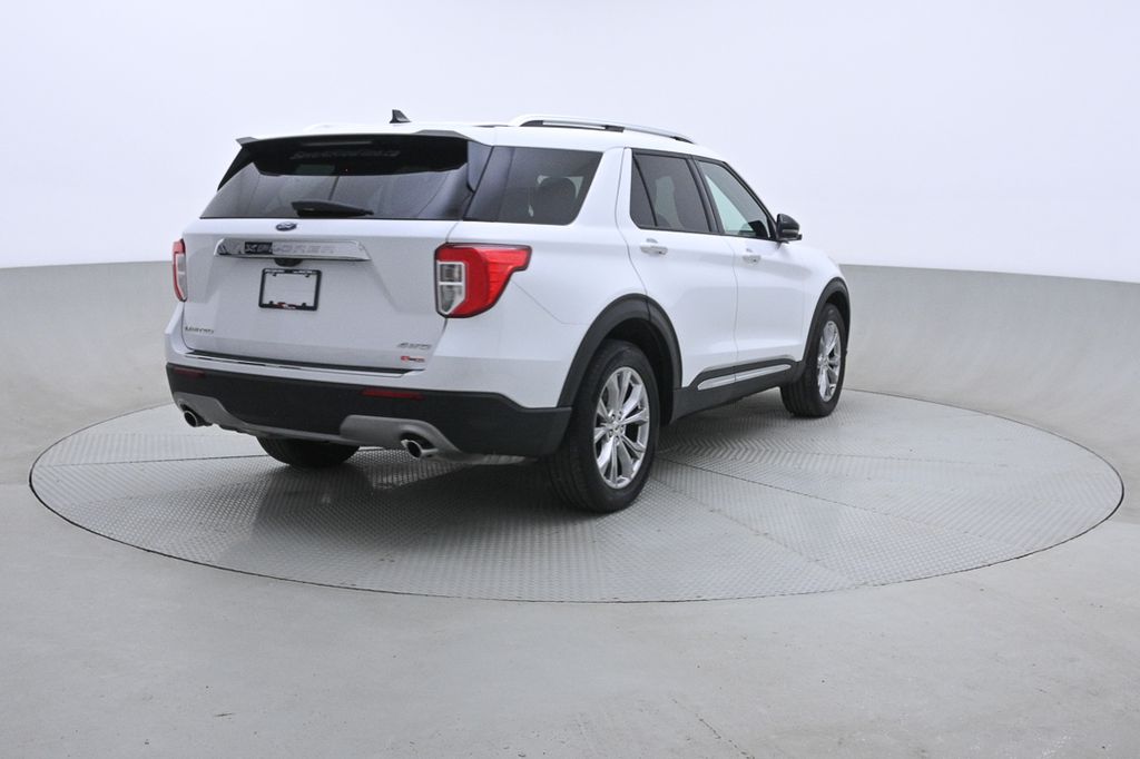 Ford Explorer Limited 2022