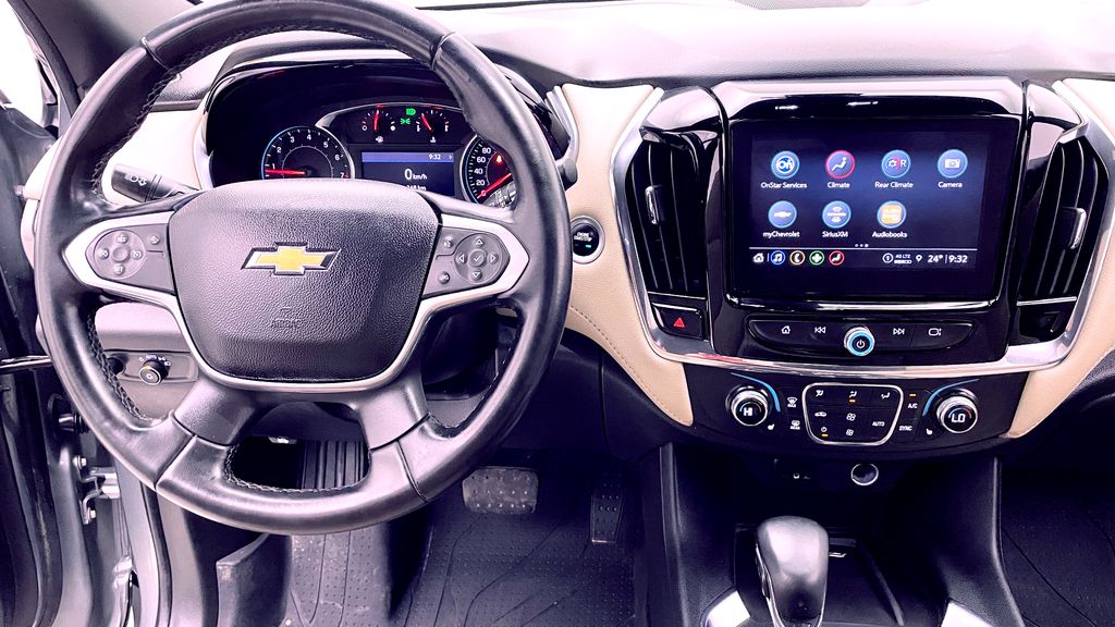 Chevrolet Traverse LT Cloth 2023