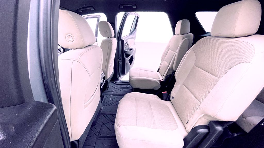 Chevrolet Traverse LT Cloth 2023