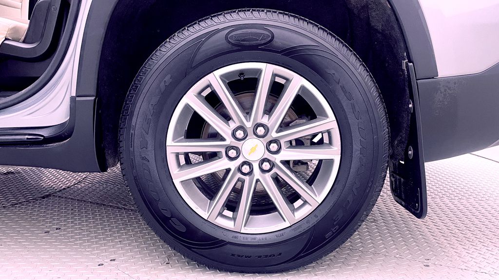 Chevrolet Traverse LT Cloth 2023