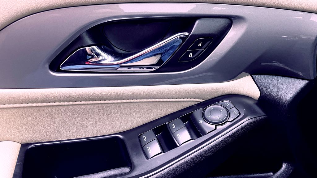 Chevrolet Traverse LT Cloth 2023