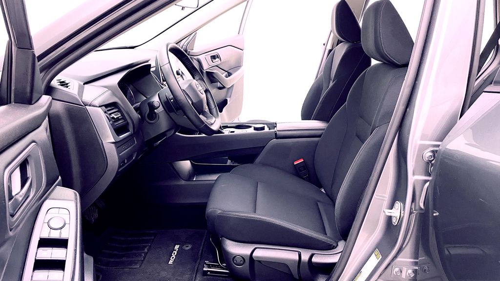 Nissan Rogue S 2025