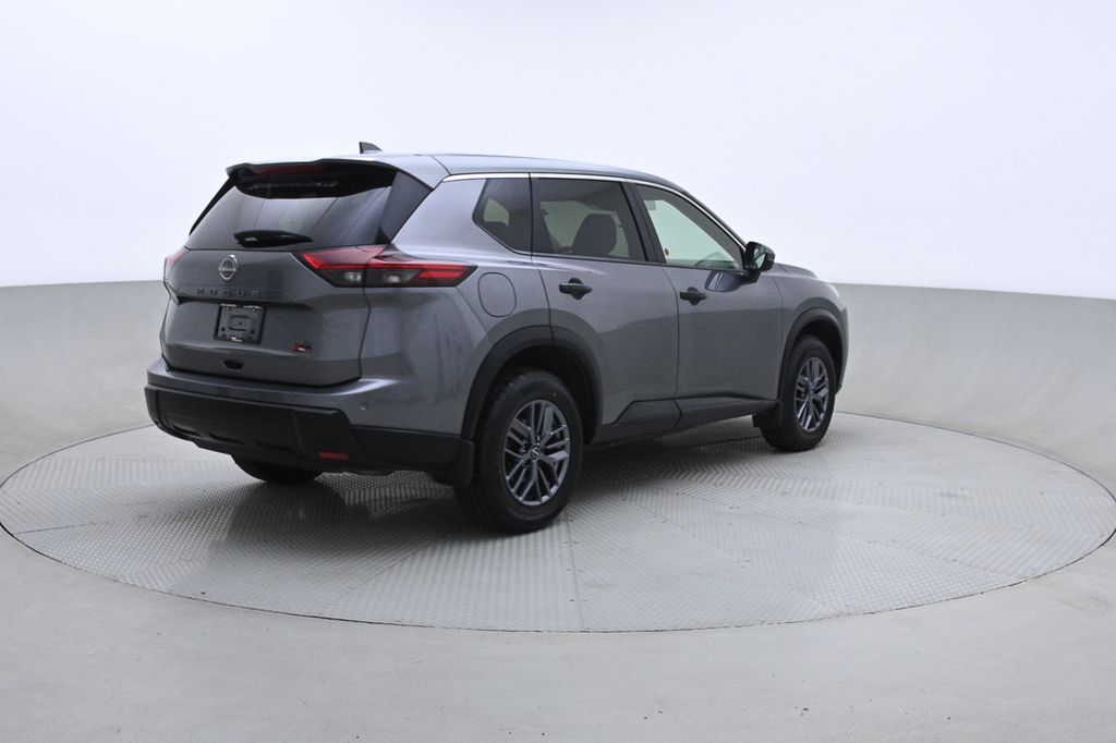 Nissan Rogue S 2025