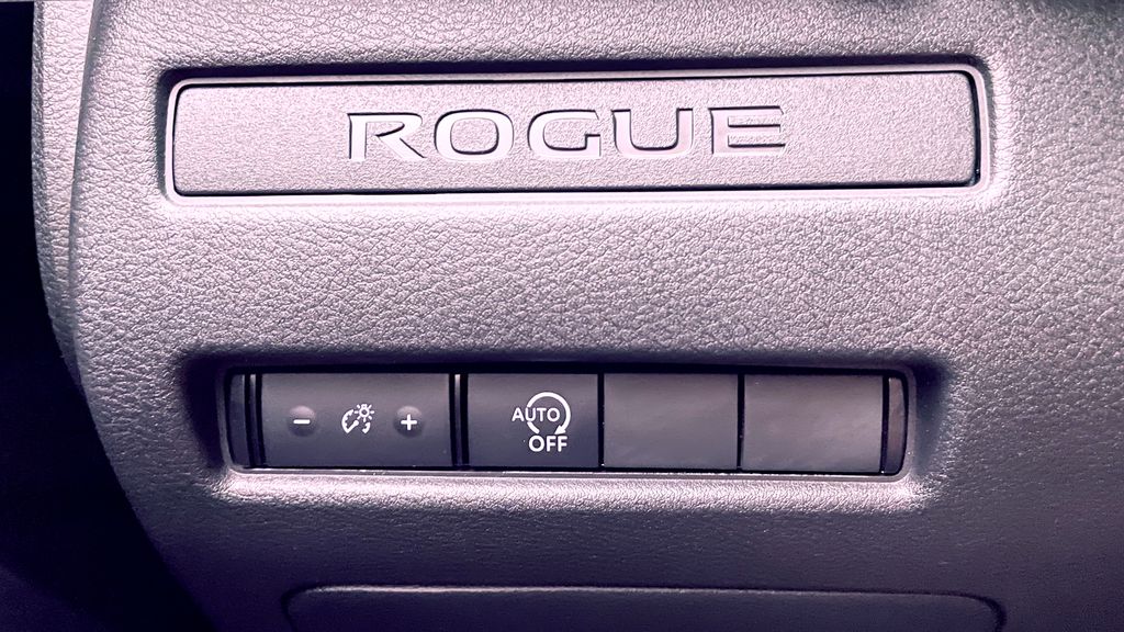 Nissan Rogue S 2025
