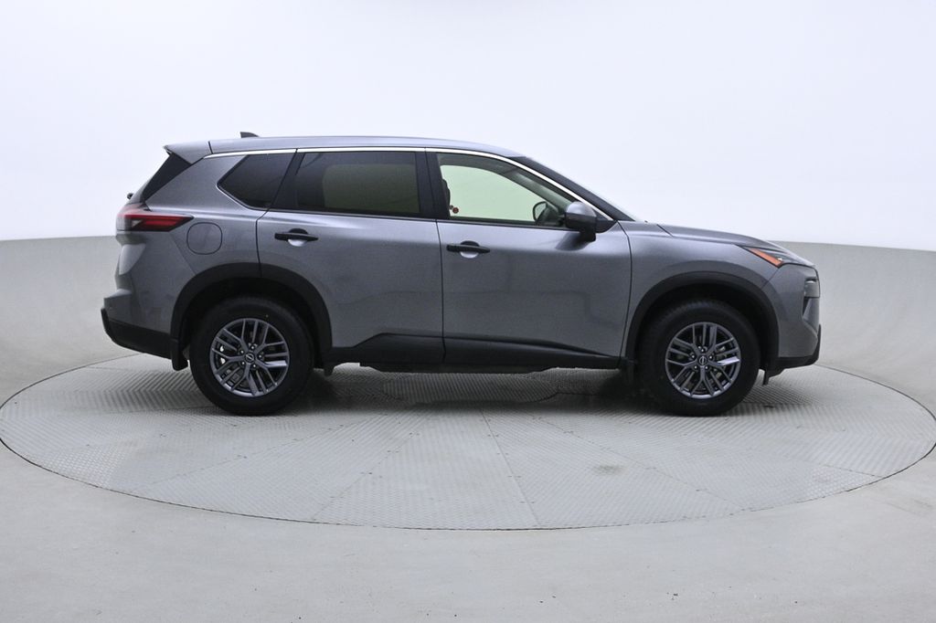 Nissan Rogue S 2025
