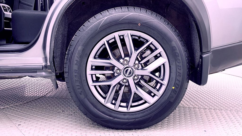 Nissan Rogue S 2025