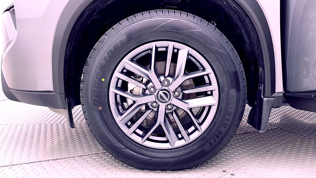 Nissan Rogue S 2025