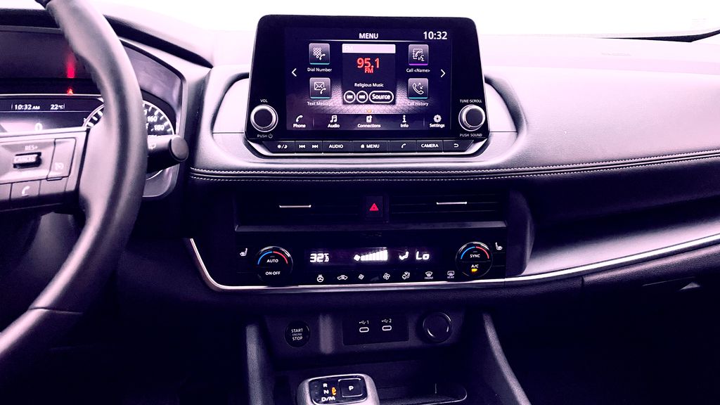Nissan Rogue S 2025