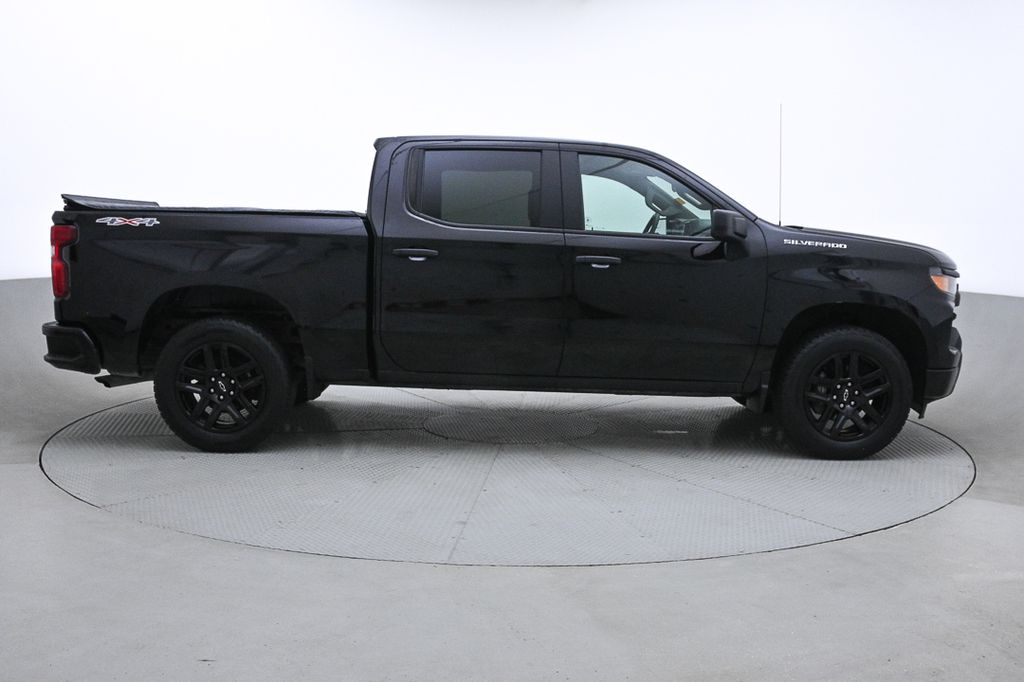 Chevrolet Silverado 1500 Custom 2022