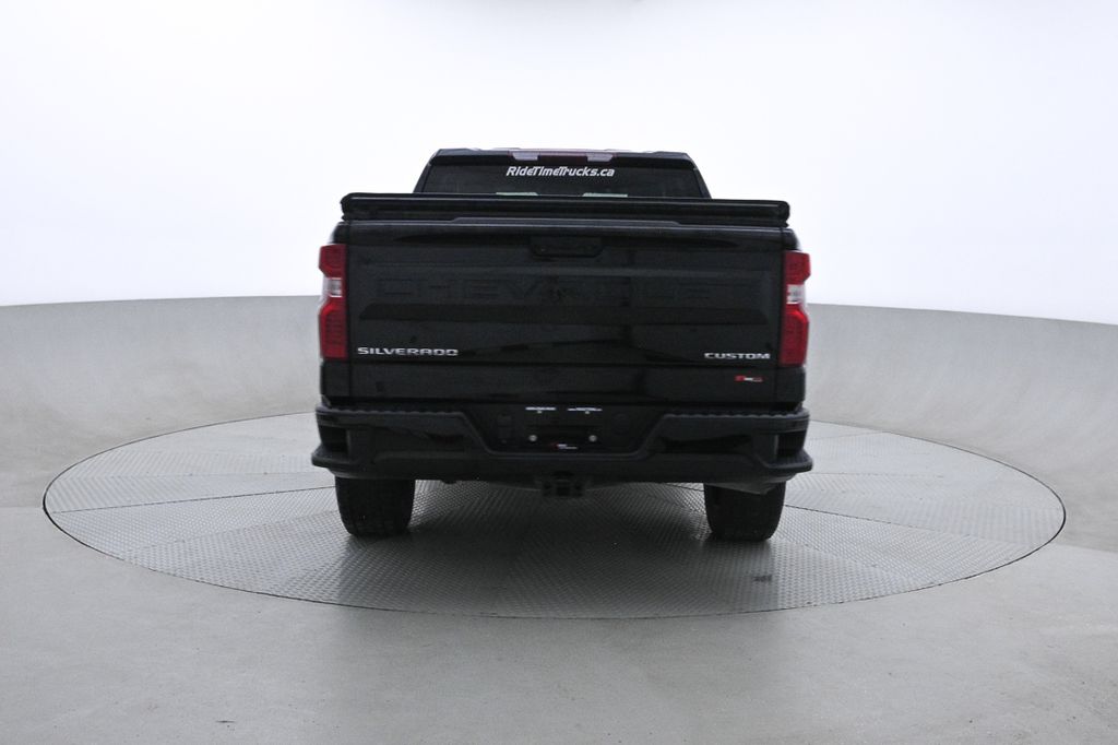 Chevrolet Silverado 1500 Custom 2022