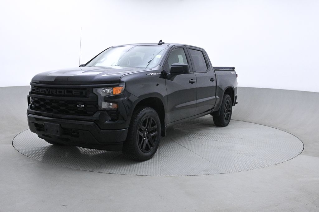 Chevrolet Silverado 1500 Custom 2022