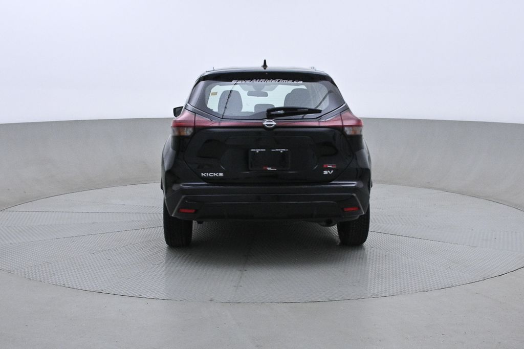 Nissan Kicks SV 2024