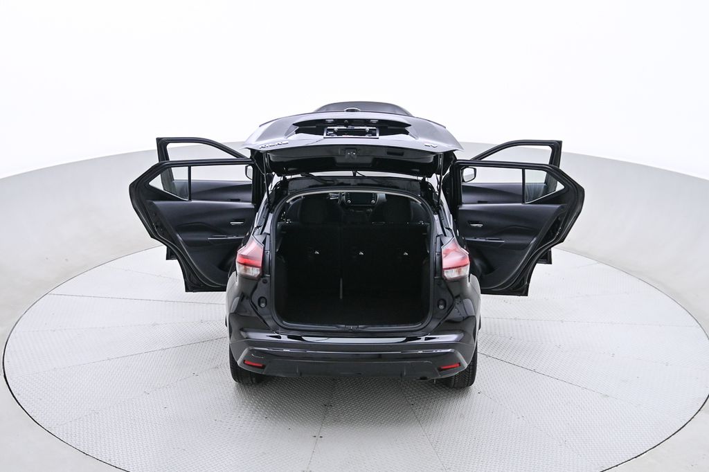 Nissan Kicks SV 2024